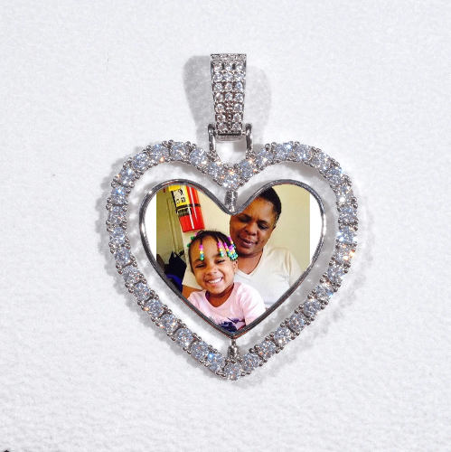 3D Spinning 2-Faced Heart Custom Picture Pendant