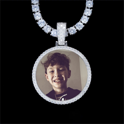 925S & VVS Moissanite 3D Circle Custom Picture Pendant