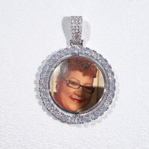 3D Spinning 2-Faced Custom Picture Pendant