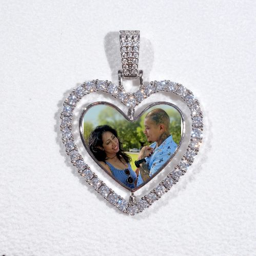 3D Spinning 2-Faced Heart Custom Picture Pendant