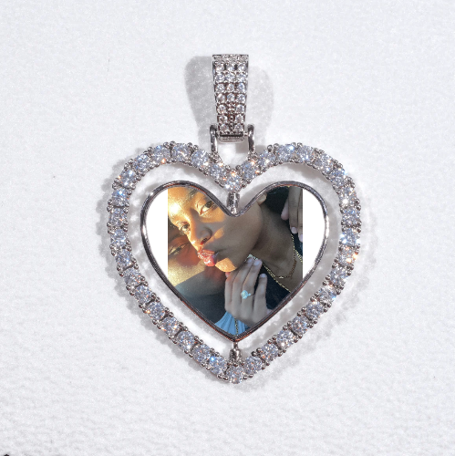 3D Spinning 2-Faced Heart Custom Picture Pendant