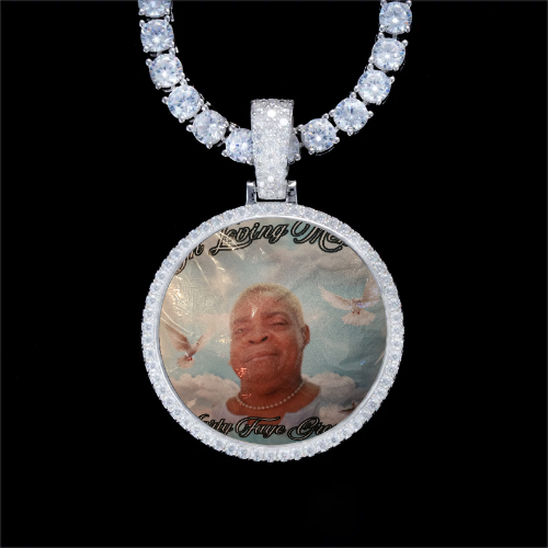925S & VVS Moissanite 3D Circle Custom Picture Pendant