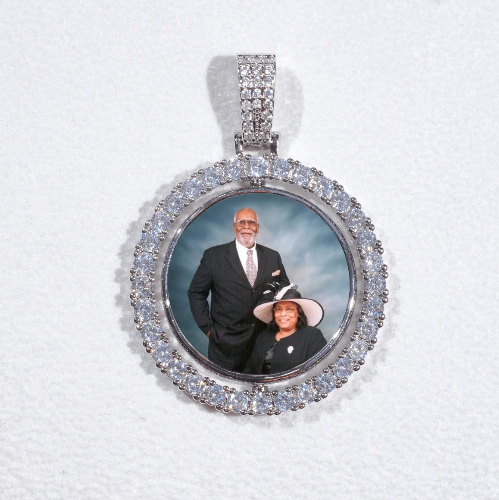 3D Spinning 2-Faced Custom Picture Pendant