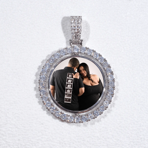 3D Spinning 2-Faced Custom Picture Pendant