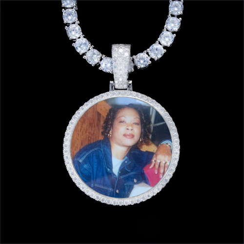 925S & VVS Moissanite 3D Circle Custom Picture Pendant