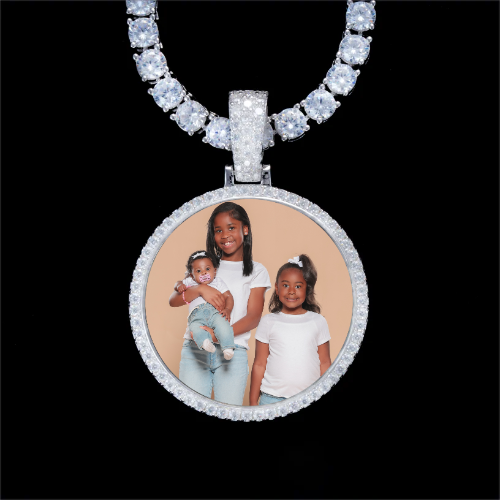 925S & VVS Moissanite 3D Circle Custom Picture Pendant