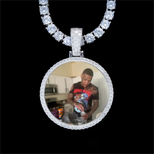 925S & VVS Moissanite 3D Circle Custom Picture Pendant