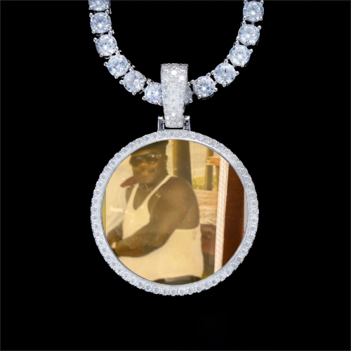 925S & VVS Moissanite 3D Circle Custom Picture Pendant