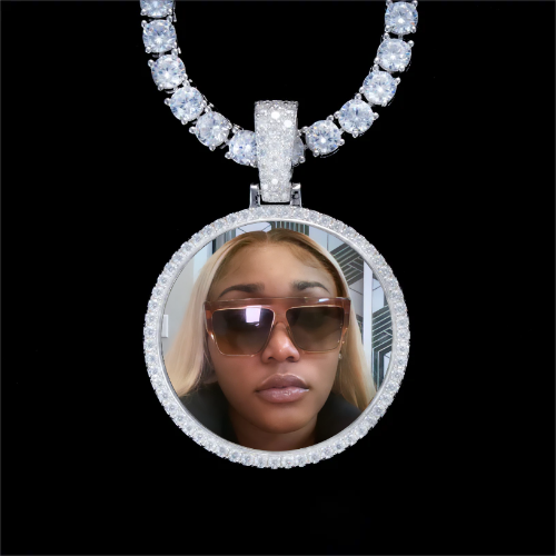 925S & VVS Moissanite 3D Circle Custom Picture Pendant