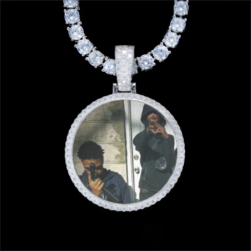 925S & VVS Moissanite 3D Circle Custom Picture Pendant