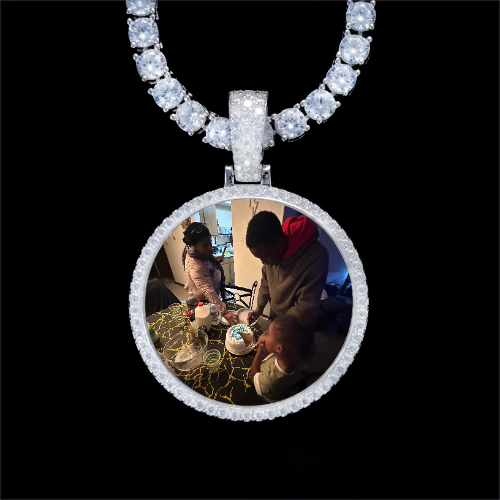 925S & VVS Moissanite 3D Circle Custom Picture Pendant