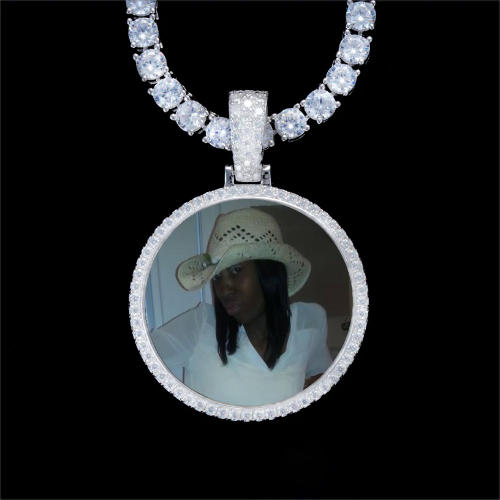 925S & VVS Moissanite 3D Circle Custom Picture Pendant