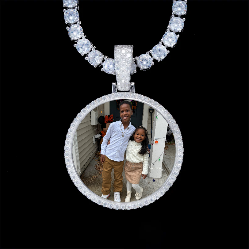 925S & VVS Moissanite 3D Circle Custom Picture Pendant