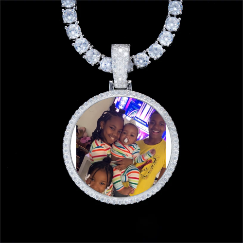 925S & VVS Moissanite 3D Circle Custom Picture Pendant