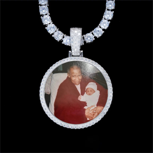 925S & VVS Moissanite 3D Circle Custom Picture Pendant