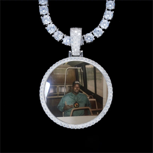 925S & VVS Moissanite 3D Circle Custom Picture Pendant
