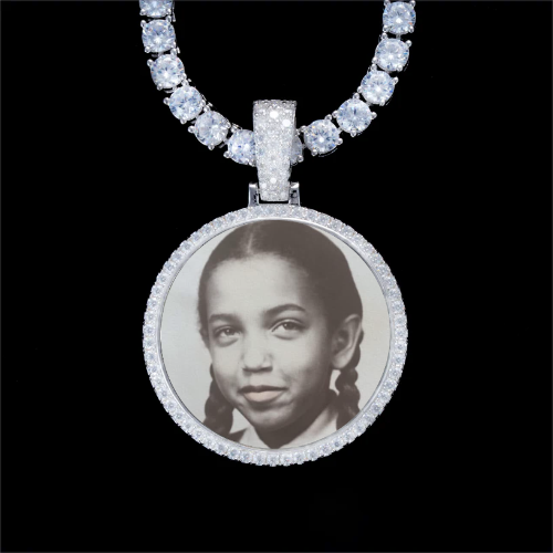 925S & VVS Moissanite 3D Circle Custom Picture Pendant