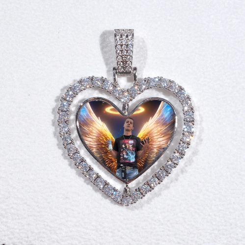 3D Spinning 2-Faced Heart Custom Picture Pendant