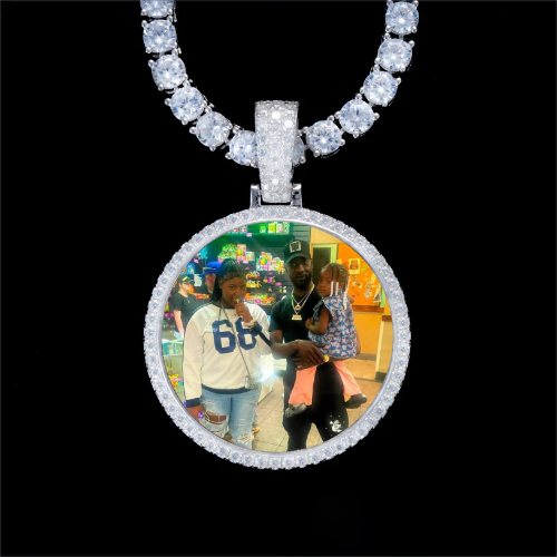 925S & VVS Moissanite 3D Circle Custom Picture Pendant