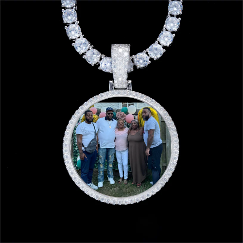925S & VVS Moissanite 3D Circle Custom Picture Pendant
