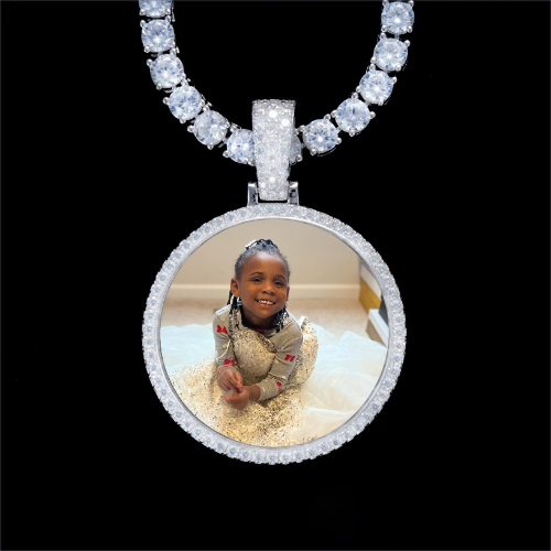 925S & VVS Moissanite 3D Circle Custom Picture Pendant