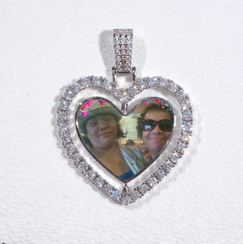 3D Spinning 2-Faced Heart Custom Picture Pendant