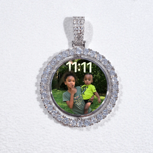 3D Spinning 2-Faced Custom Picture Pendant
