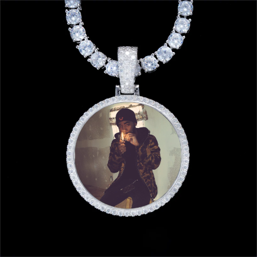 925S & VVS Moissanite 3D Circle Custom Picture Pendant