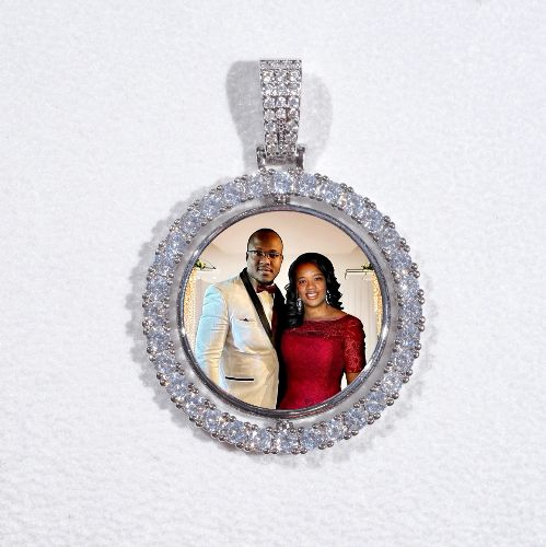 3D Spinning 2-Faced Custom Picture Pendant