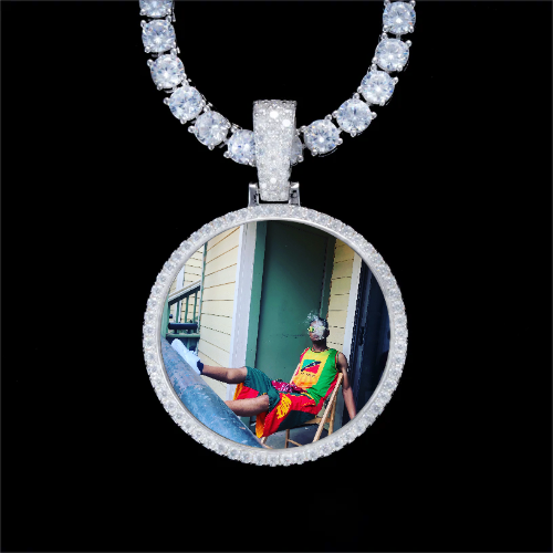 925S & VVS Moissanite 3D Circle Custom Picture Pendant