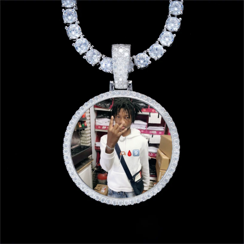 925S & VVS Moissanite 3D Circle Custom Picture Pendant
