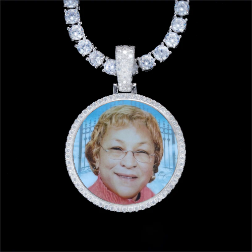 925S & VVS Moissanite 3D Circle Custom Picture Pendant