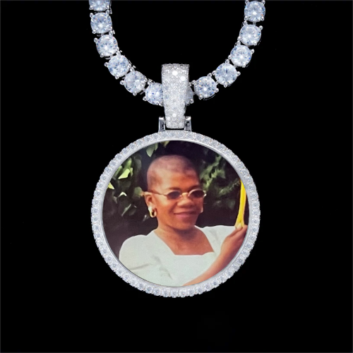 925S & VVS Moissanite 3D Circle Custom Picture Pendant