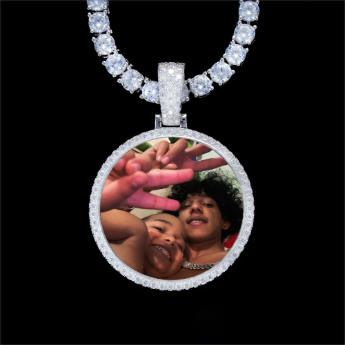 925S & VVS Moissanite 3D Circle Custom Picture Pendant