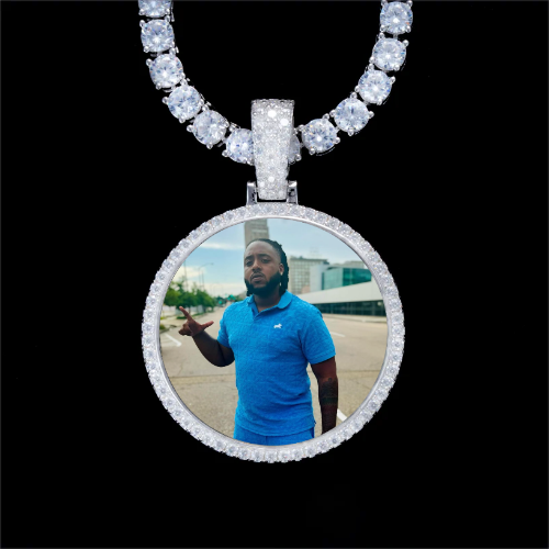 925S & VVS Moissanite 3D Circle Custom Picture Pendant