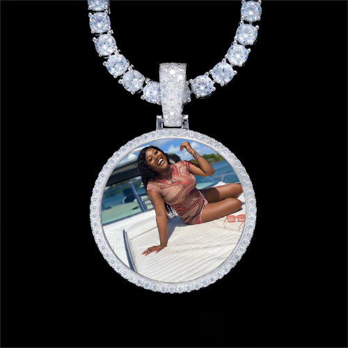 925S & VVS Moissanite 3D Circle Custom Picture Pendant