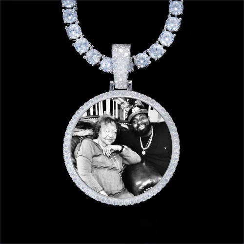 925S & VVS Moissanite 3D Circle Custom Picture Pendant