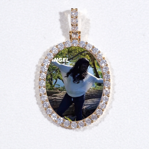 3D Oval Custom Picture Pendant