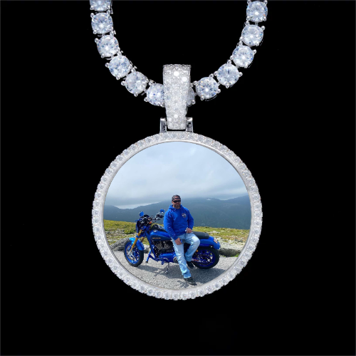 925S & VVS Moissanite 3D Circle Custom Picture Pendant