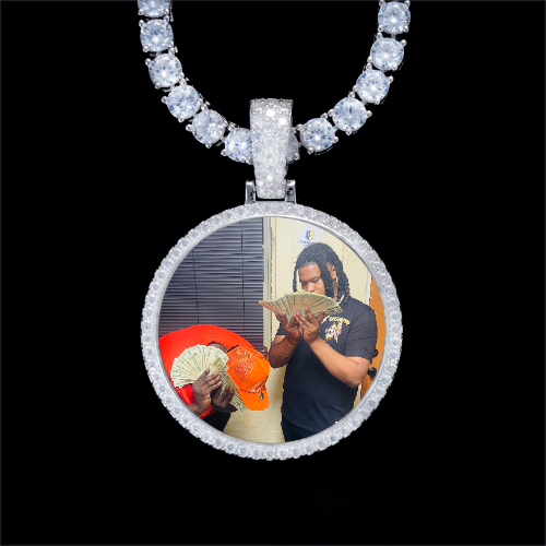 925S & VVS Moissanite 3D Circle Custom Picture Pendant