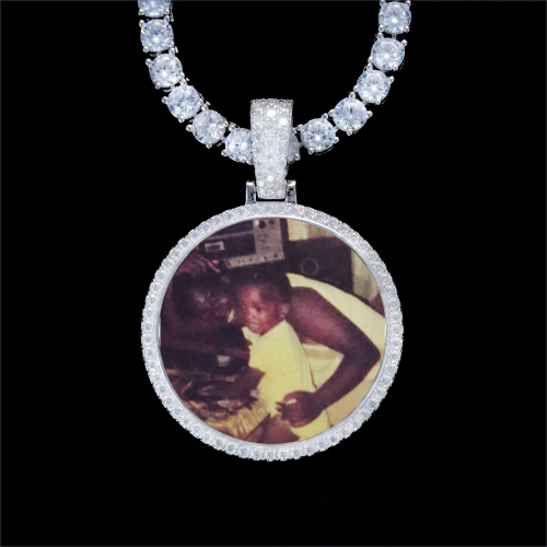 925S & VVS Moissanite 3D Circle Custom Picture Pendant