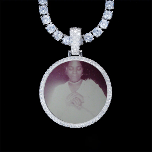 925S & VVS Moissanite 3D Circle Custom Picture Pendant