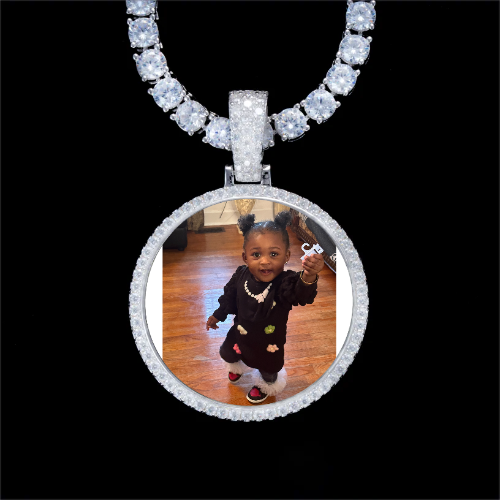 925S & VVS Moissanite 3D Circle Custom Picture Pendant