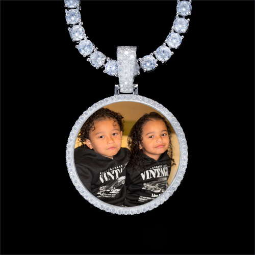 925S & VVS Moissanite 3D Circle Custom Picture Pendant