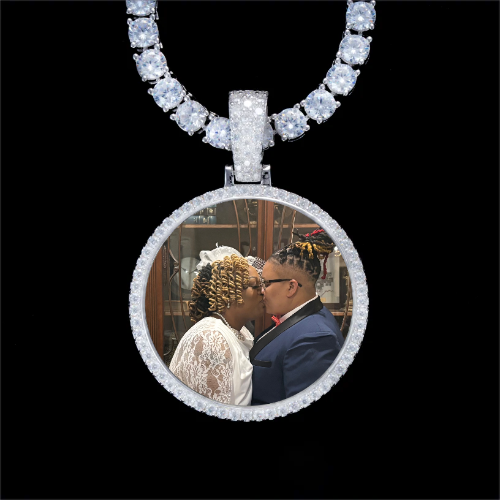 925S & VVS Moissanite 3D Circle Custom Picture Pendant