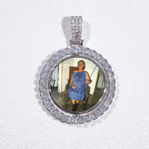 3D Spinning 2-Faced Custom Picture Pendant