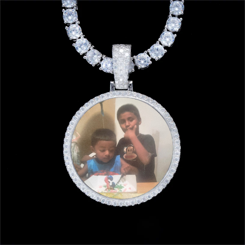 925S & VVS Moissanite 3D Circle Custom Picture Pendant
