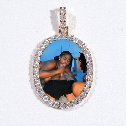 3D Oval Custom Picture Pendant