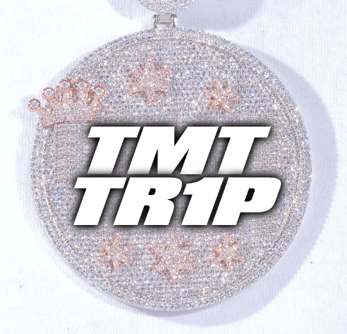 CUSTOM LETTER NECKLACE 3D BIG CROWN DISC