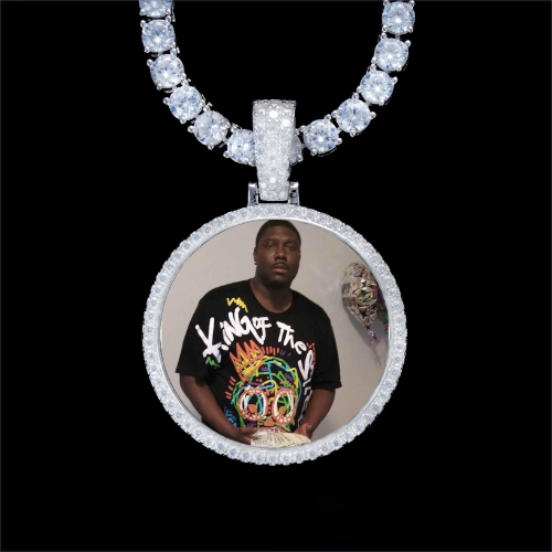 925S & VVS Moissanite 3D Circle Custom Picture Pendant